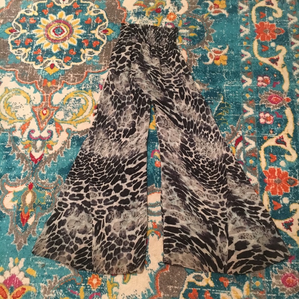MuMu pants size small