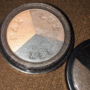 Eyeshadow