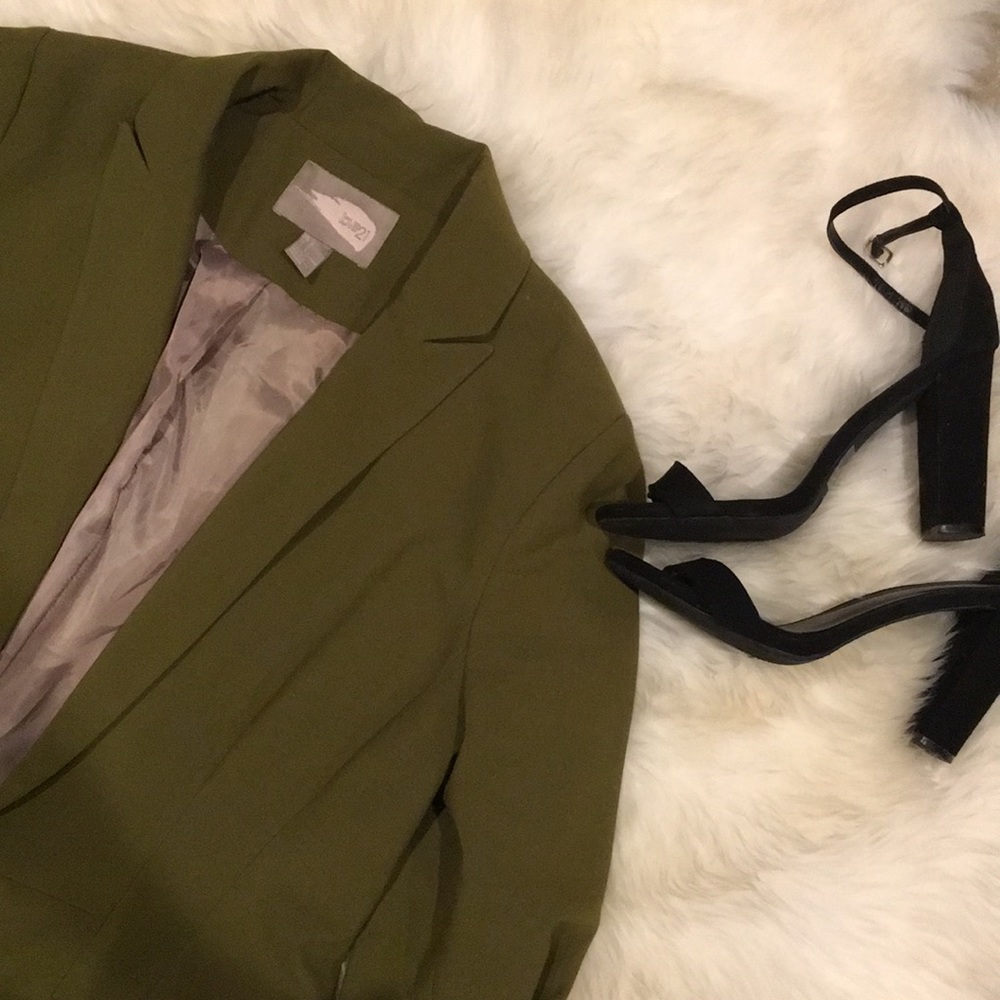 Forever 21 blazer 🌿
