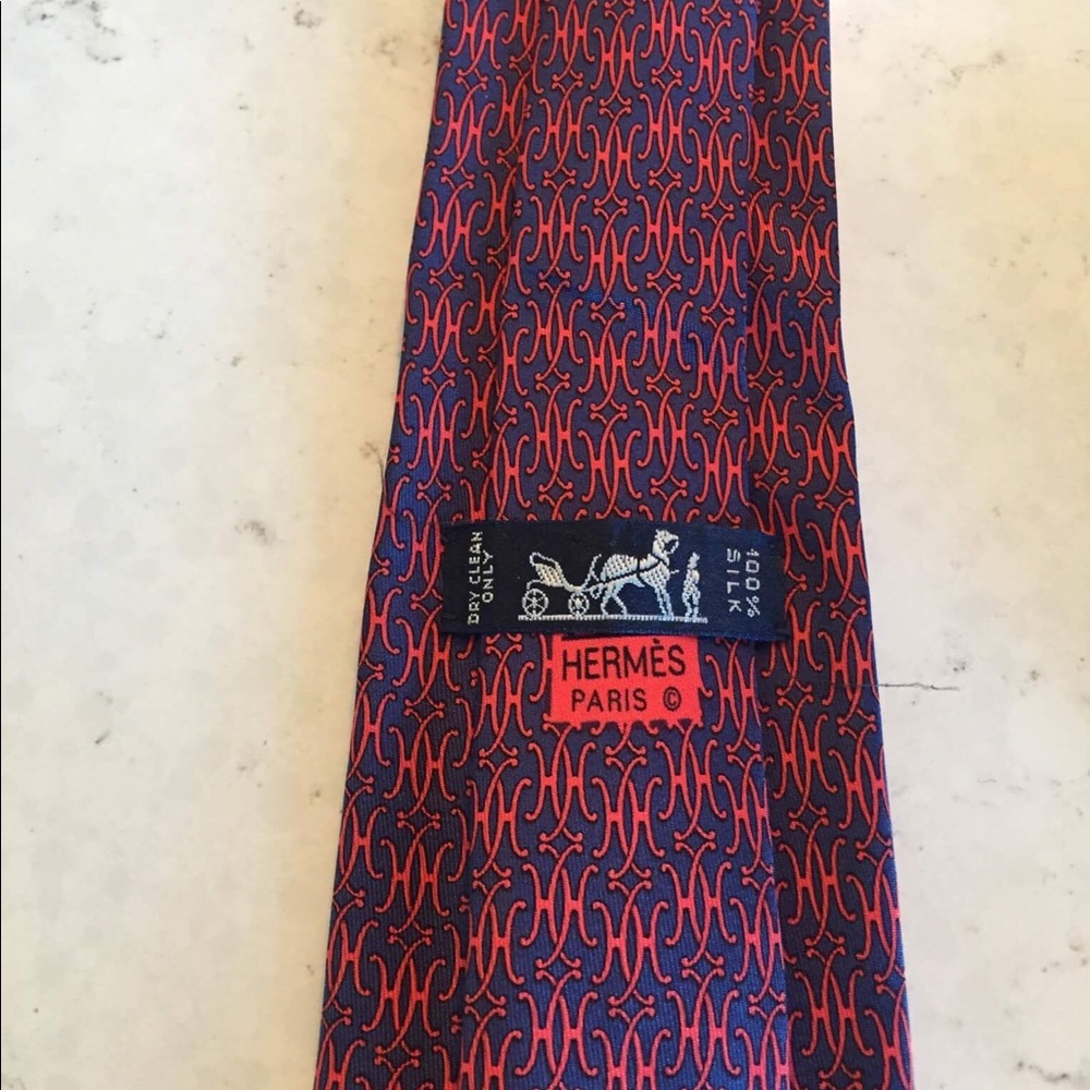 Hermès tie excellent condition