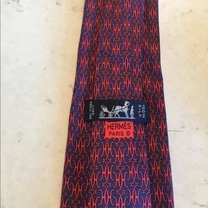 Hermès tie excellent condition