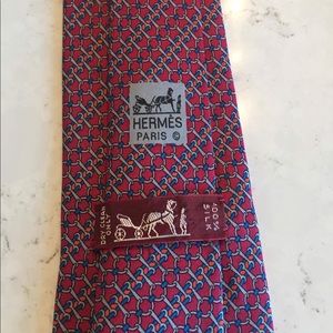 Hermès tie excellent condition