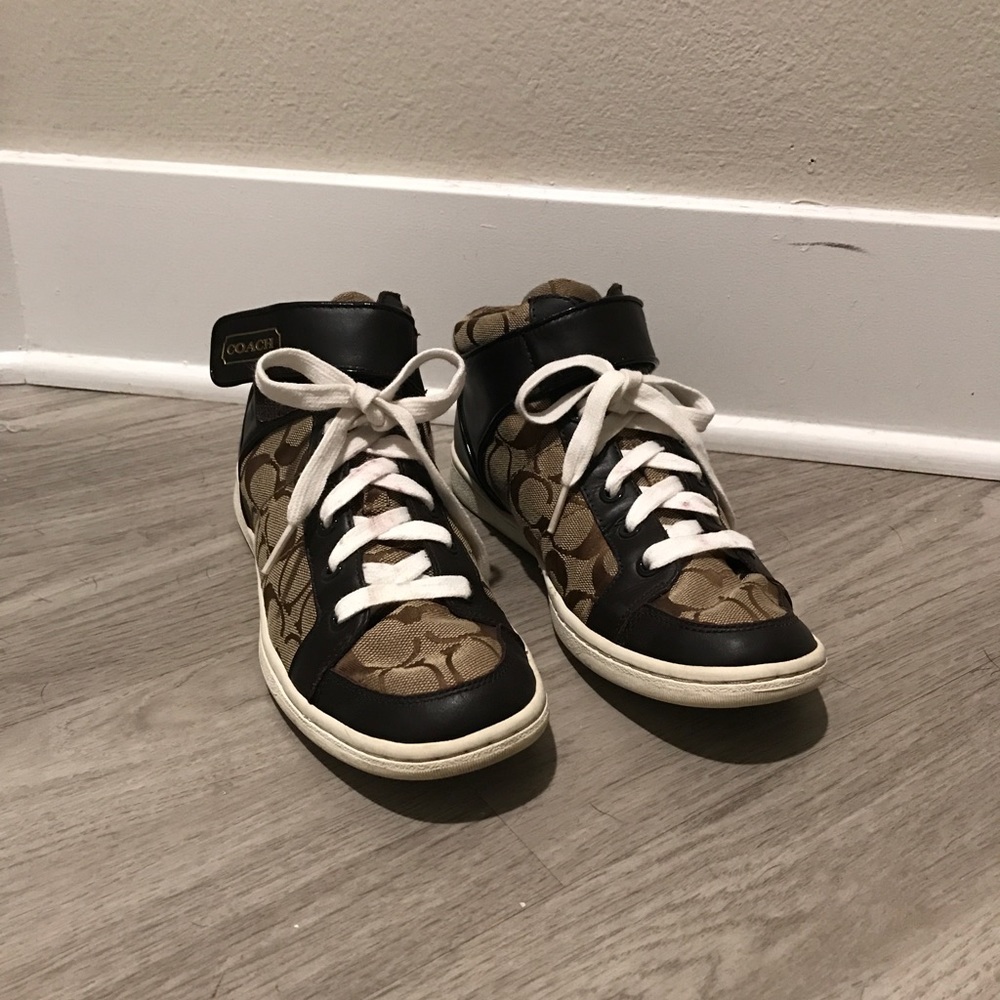 Signature Zoey Coach High-Top Sneaker