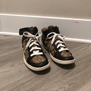 Signature Zoey Coach High-Top Sneaker