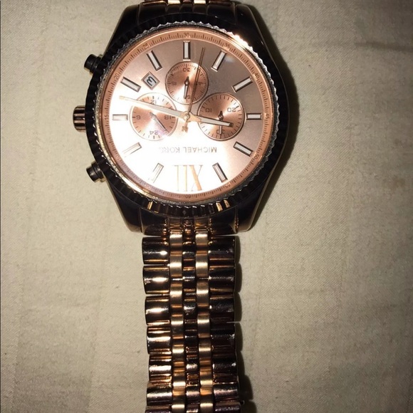 Michael kors rosegold watch