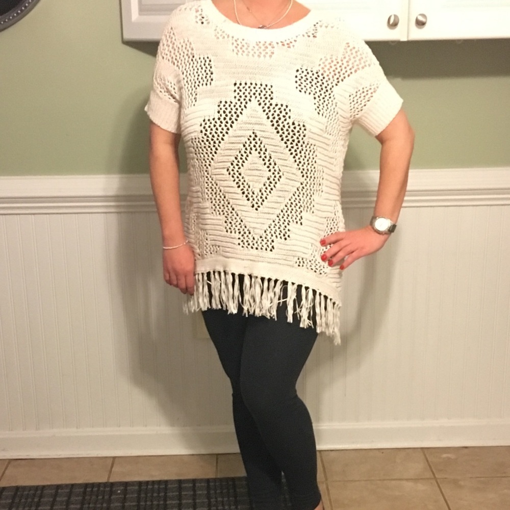 Jessica Simpson Fringe Cream Cutout Sweater M