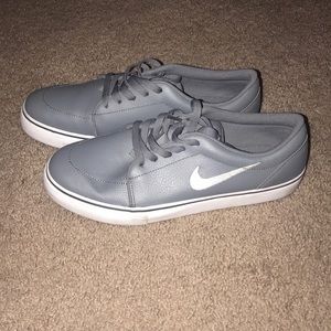 Grey Nike SB