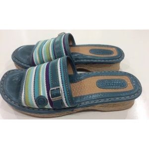 Born sandals