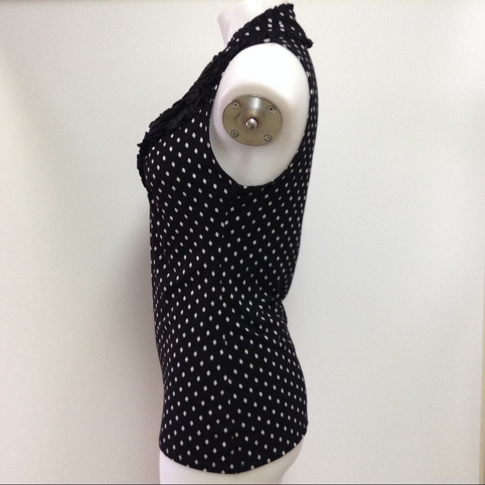 White House Black Market Sleeveless Top Size Small - Picture 3 of 8