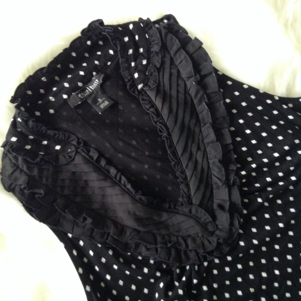 White House Black Market Sleeveless Top Size Small - Picture 7 of 8