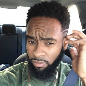 Meet your Posher, Devoe