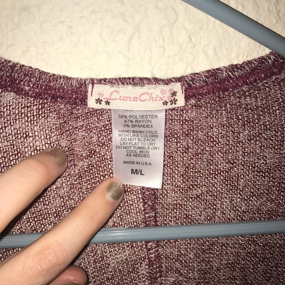 ❄️Quarter Sleeve Cardigan❄️ - Picture 3 of 4