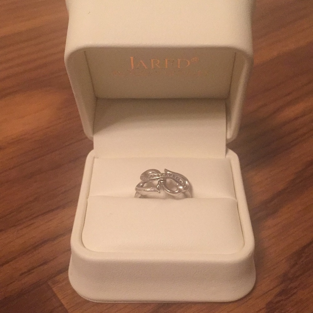 Jared Heart/Infinity Ring Diamond Accents 10K