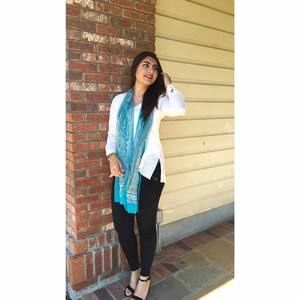 Meet your Posher, Alai