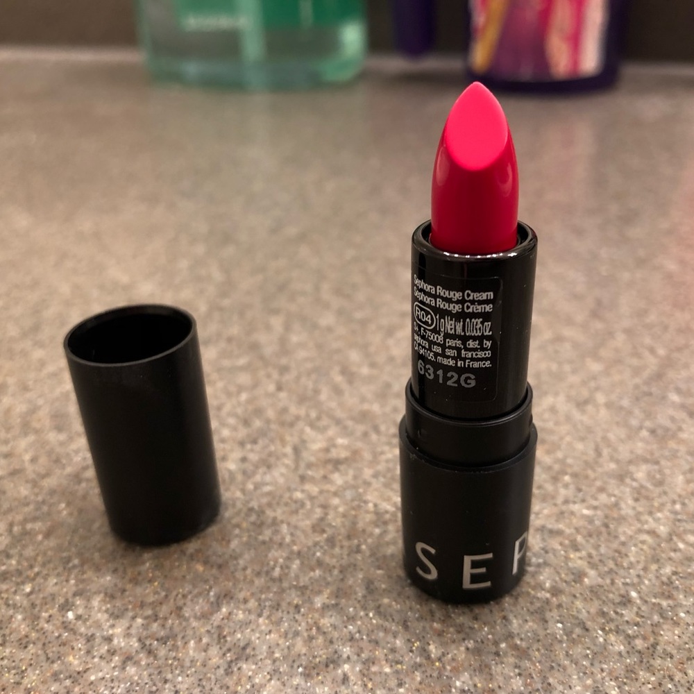 - NEW - Sephora - Mini Sample Red Lipstick