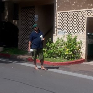 Meet your Posher, Stanlee