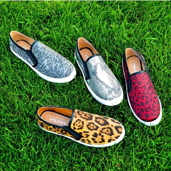 Red/Black Cheetah Print Sneaker Loafer Flats - Picture 6 of 8