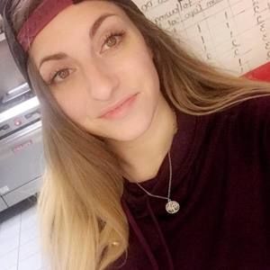 Meet your Posher, Gabriella