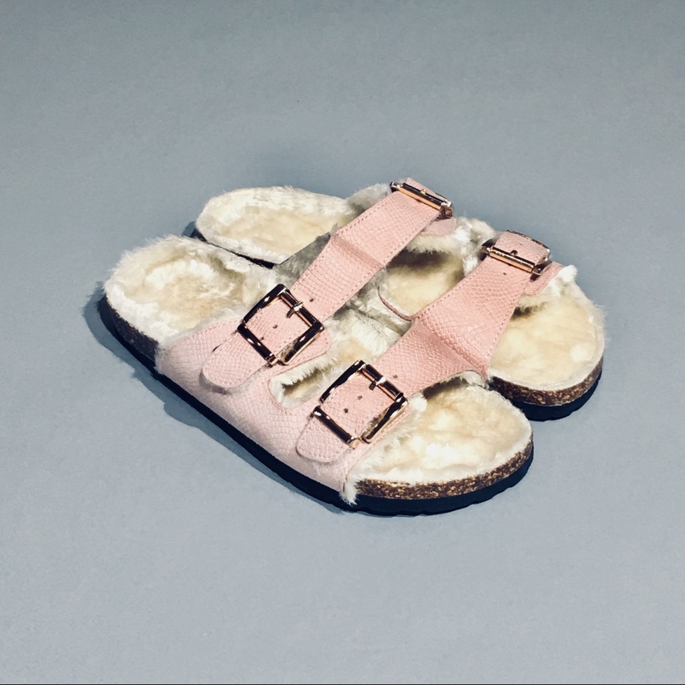 πFaux Fur Slides- double straps sandals. NWT - Picture 3 of 5