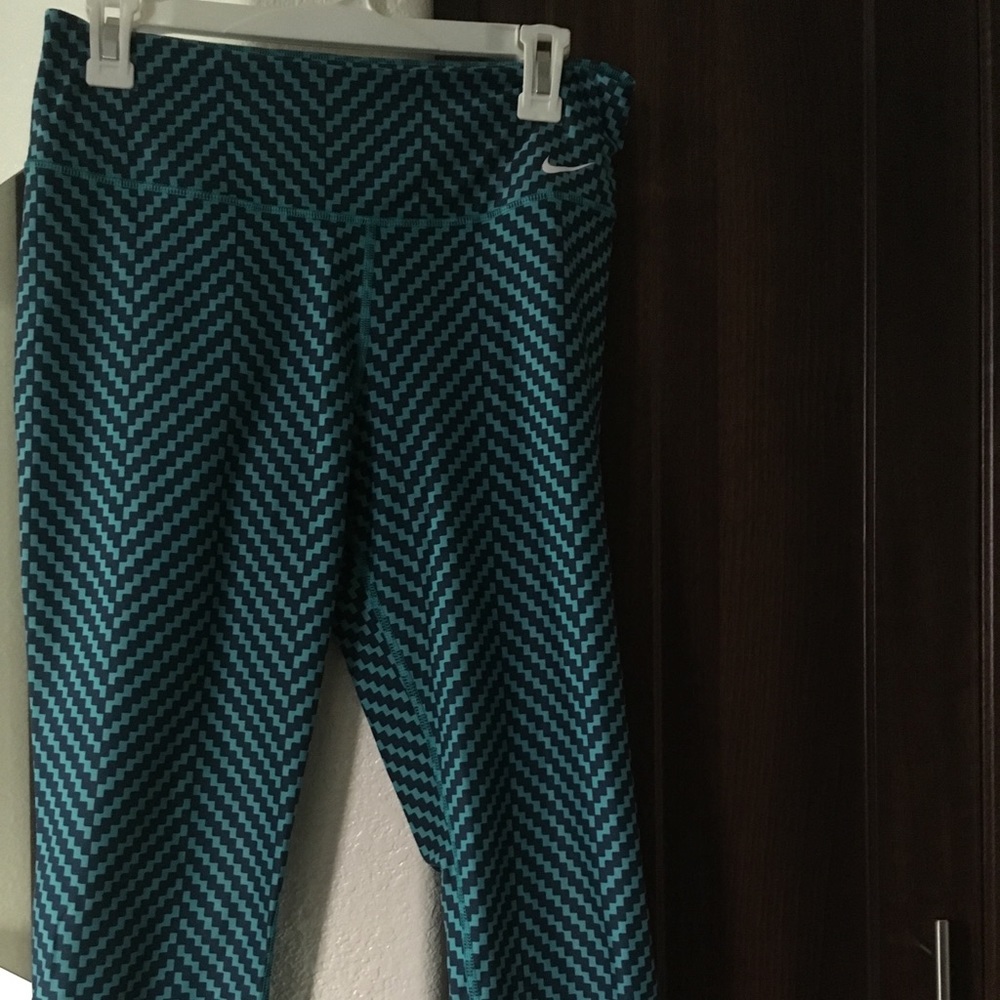 Nike leggings