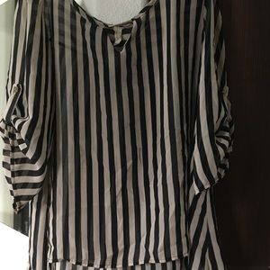 Long sleeve tan and black shirt