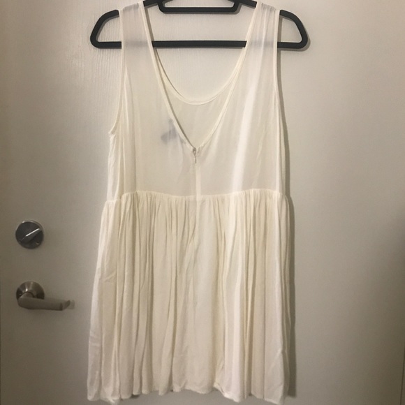 F21 Ivory Dress - Picture 2 of 3
