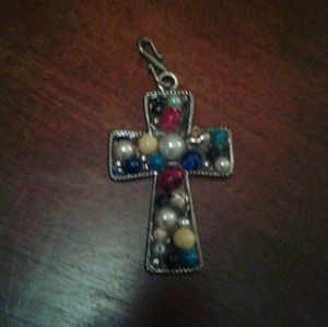 Cross pendant