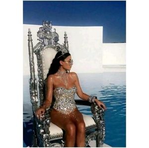 Meet your Posher, Ikeay