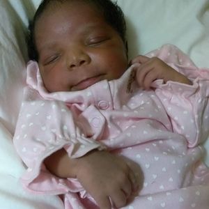 Meet your Posher, Elizabeth