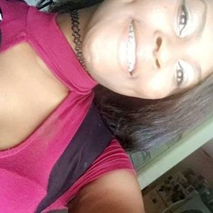 Meet your Posher, Constance