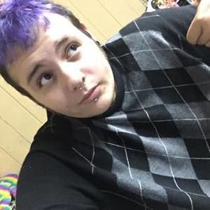 Meet your Posher, Zachary