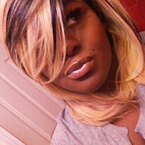 Meet your Posher, Danyella