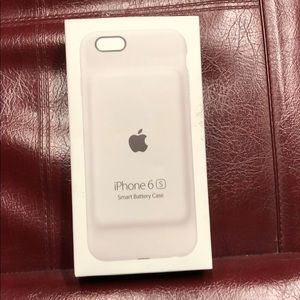 I got a new phone so trying to sell my old case.