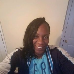 Meet your Posher, Yvette