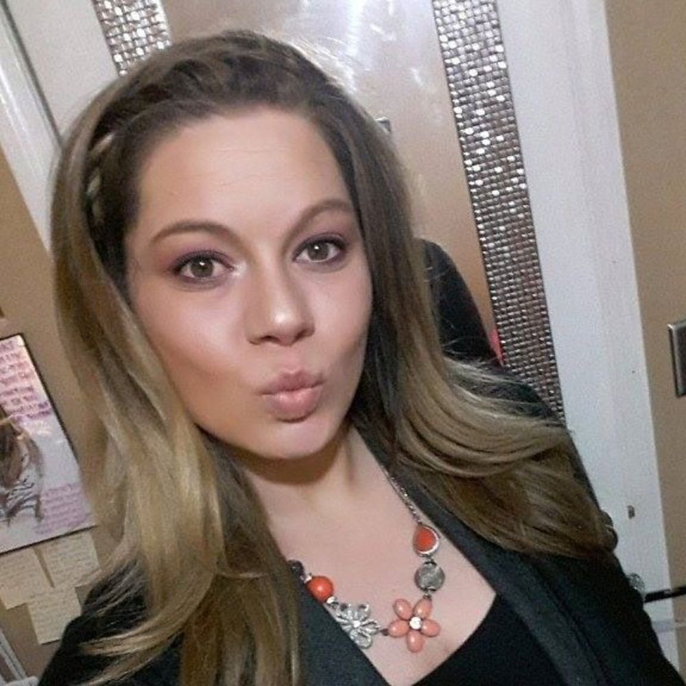 Meet your Posher, Rebekah