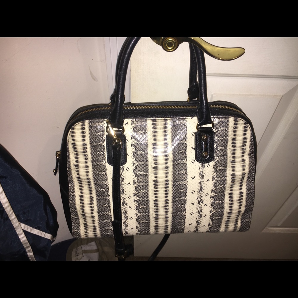 SOLDMk snake skin