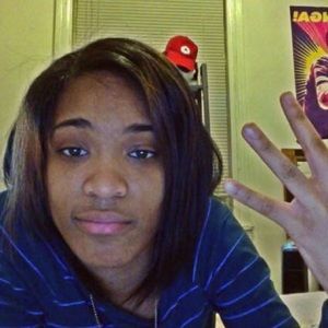 Meet your Posher, Nayah