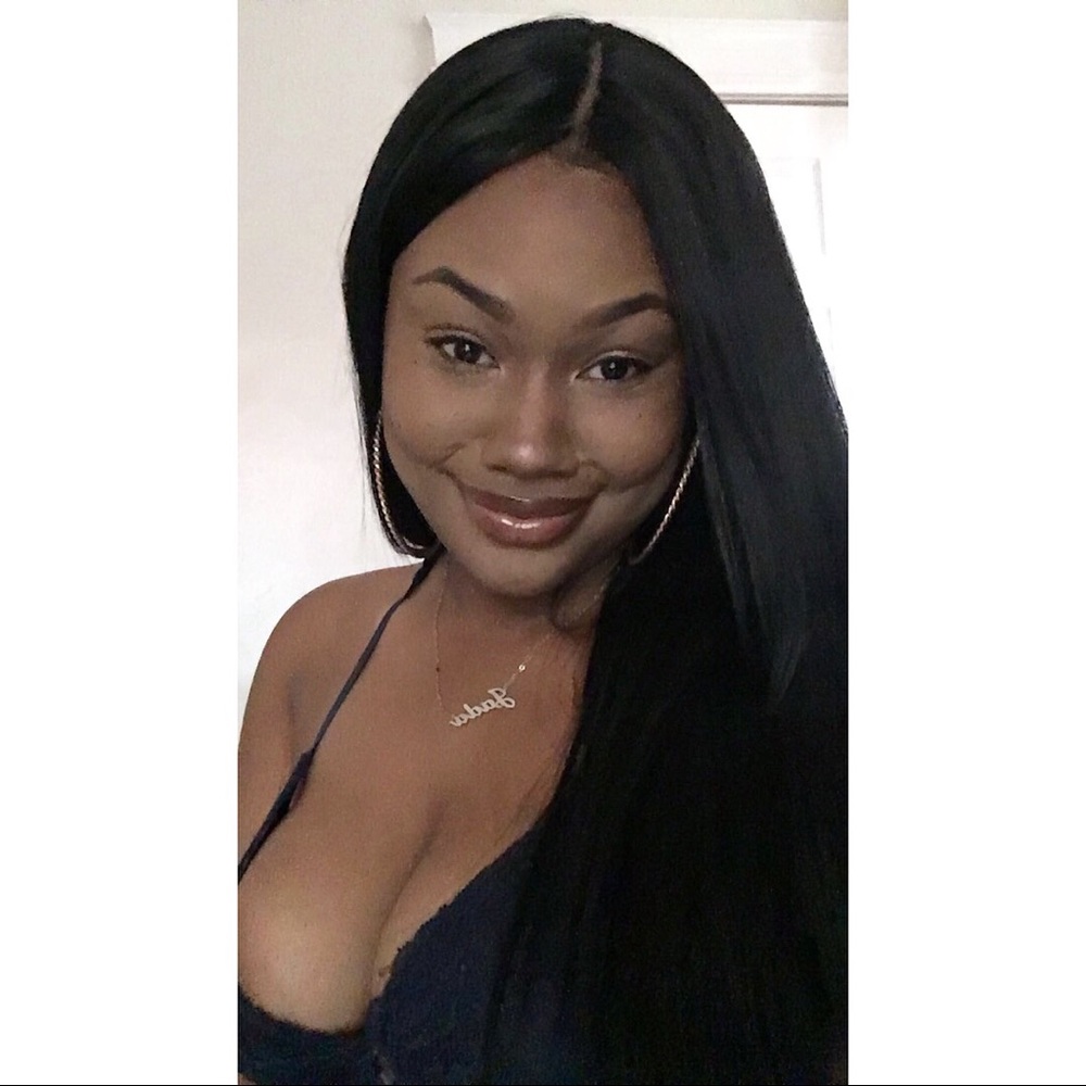 Meet your Posher, Jada