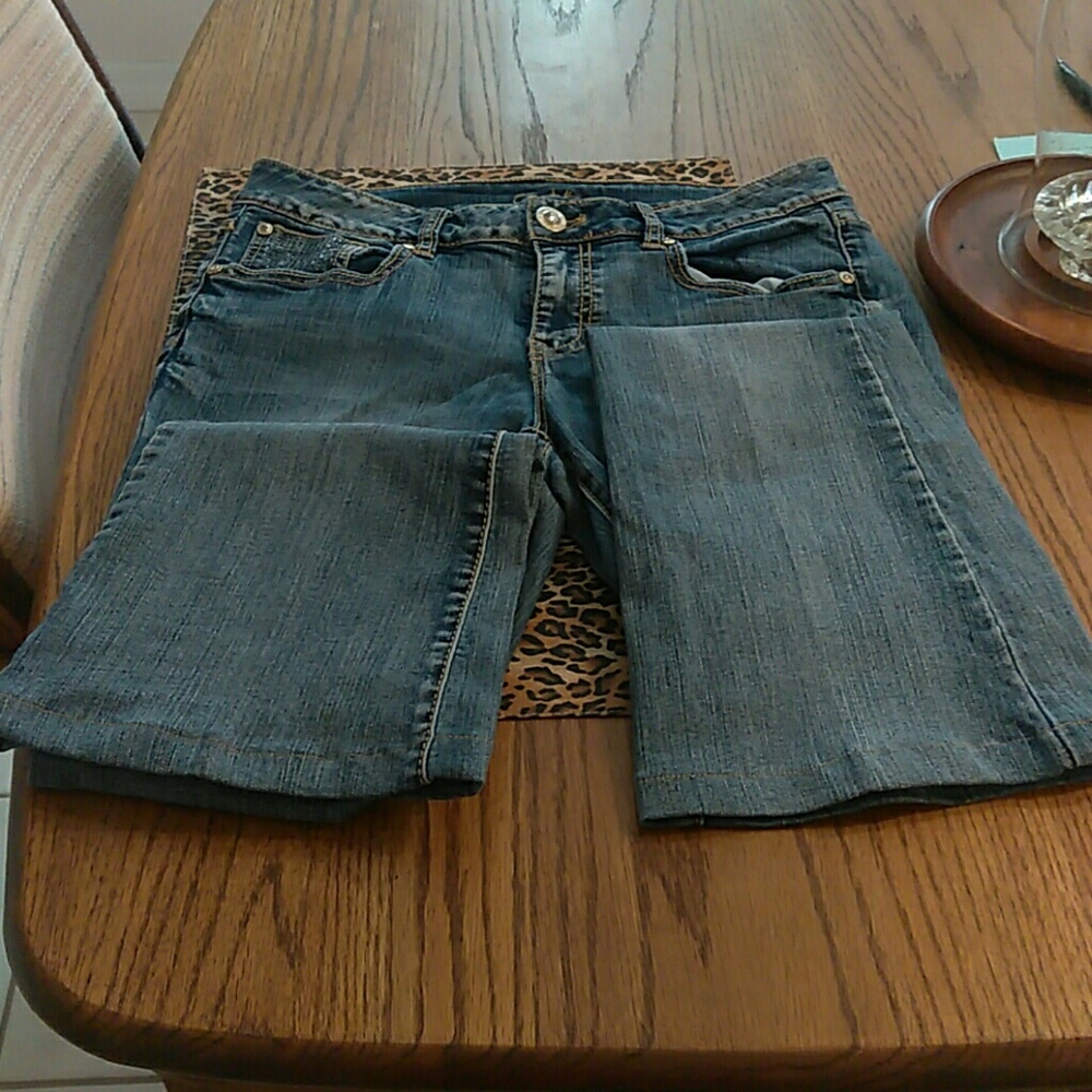 Cache Jeans
