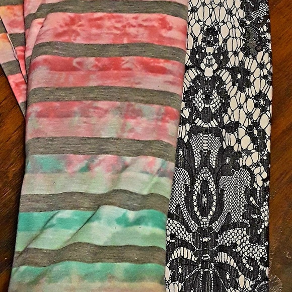 CUSTOM HANDMADE INFINITY SCARVES!!!! - Picture 3 of 8