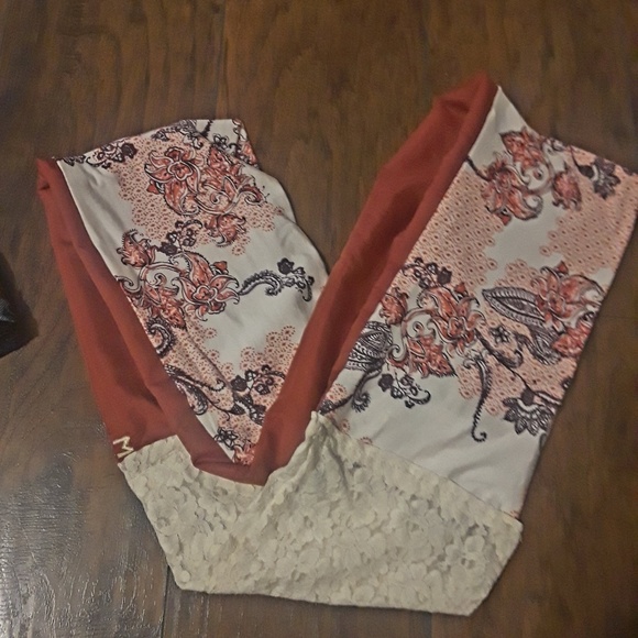 CUSTOM HANDMADE INFINITY SCARVES!!!! - Picture 6 of 8