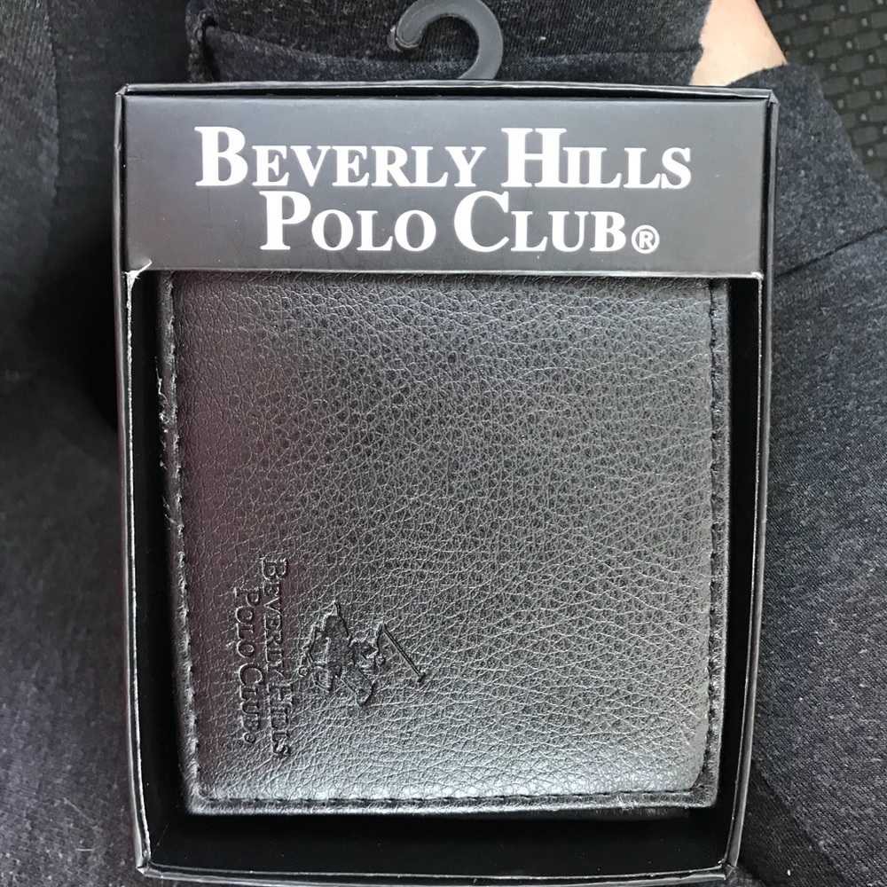Black one fold Beverly Hills polo wallet