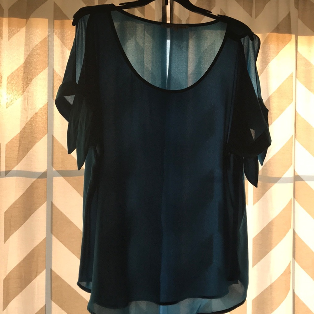 Pretty cold shoulder blouse