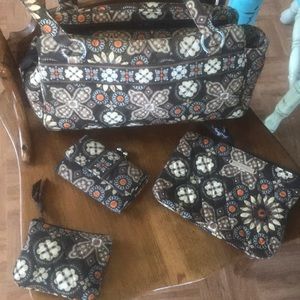 Vera Bradley purse With matching accessories