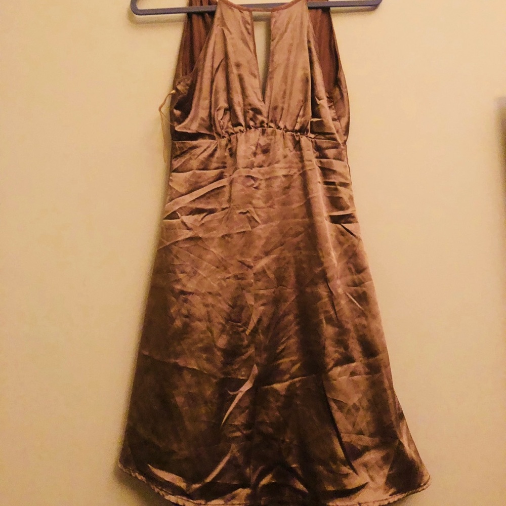 Silvery Brown no-sleeved evening dress