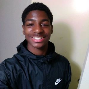 Meet your Posher, Max