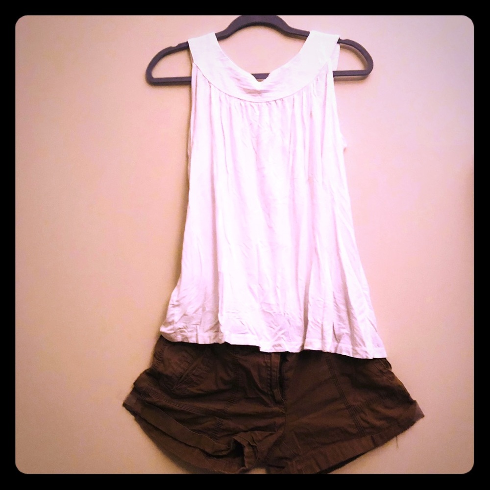 2-piece set; White blouse and brown mini shorts