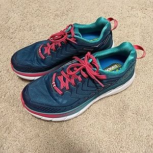 Hoka Clifton 4