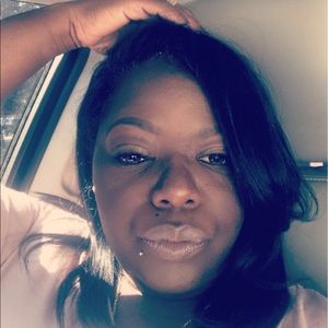 Meet your Posher, Lydia