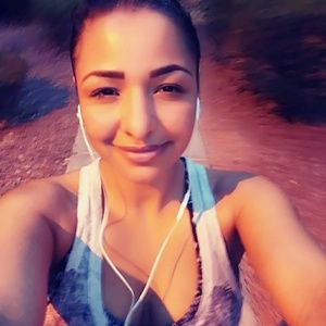 Meet your Posher, Rita